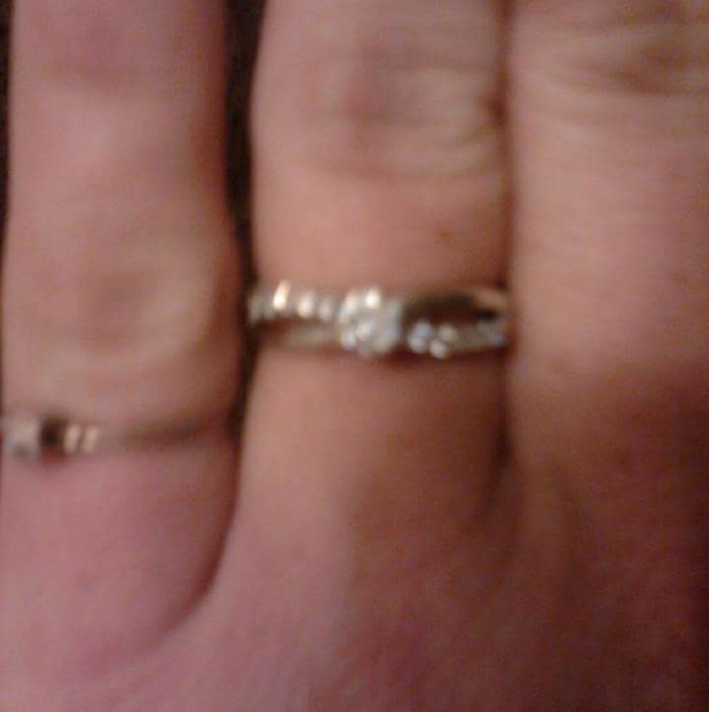 Trying ta find this ring pls